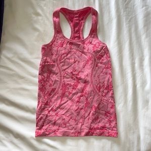 Lululemon Swiftly Tech Racer Back 2.0